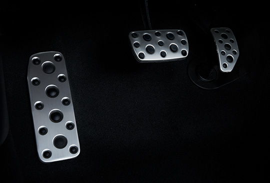 <sg-lang1>Aluminium Pedals</sg-lang1><sg-lang2></sg-lang2><sg-lang3></sg-lang3>